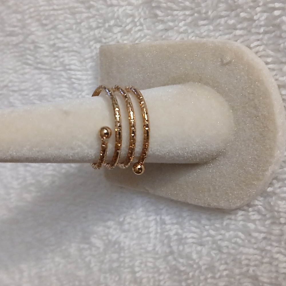 Gold-Tone Rings - Picture 3 of 5